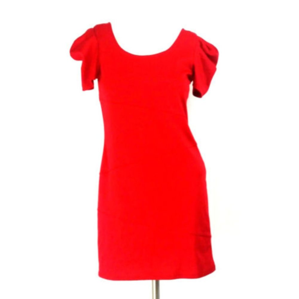 Timing Red Bodycon Short Sleeve Cocktail Dress
